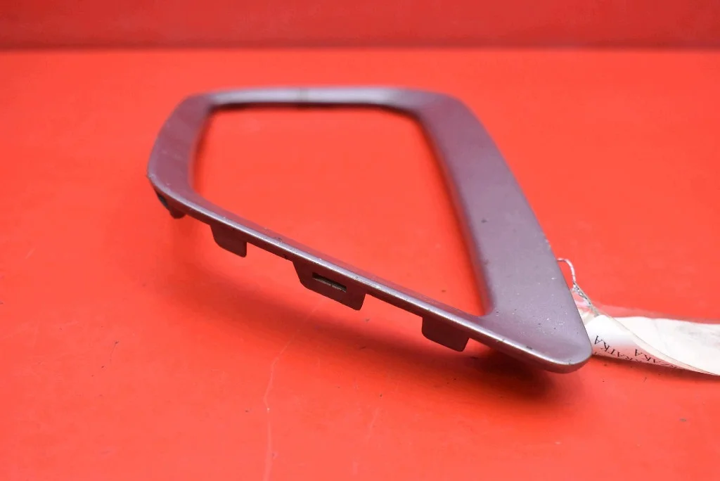 Hyundai Kona 1 Gitter Nebelscheinwerfer Links image 6