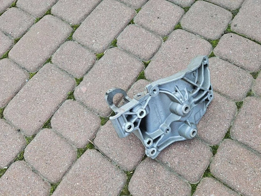Support compresseur clim Citroen Berlingo 1.5D