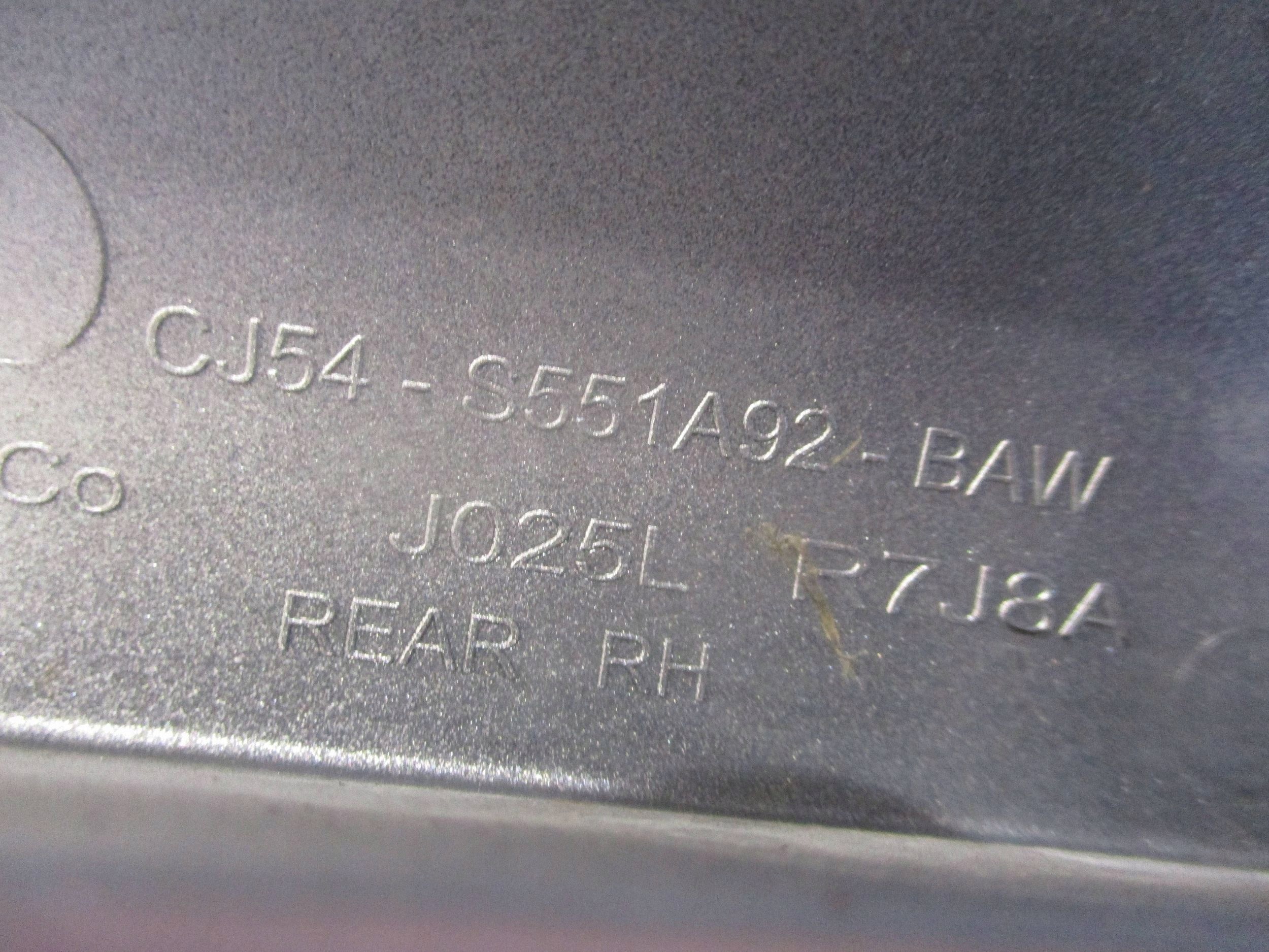 Ford Kuga II Cache longeron droit CJ54-S551A92 image 10