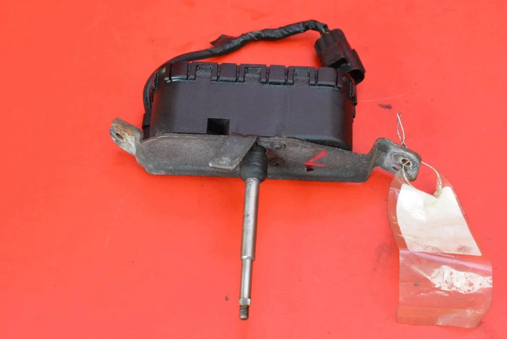 Moteur Lave-phares Gauche Volvo S80 1 (8620953)