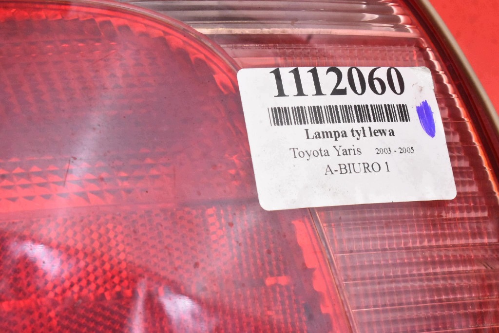 Rückleuchte Links Toyota Yaris 1 03-05 gebraucht image 7