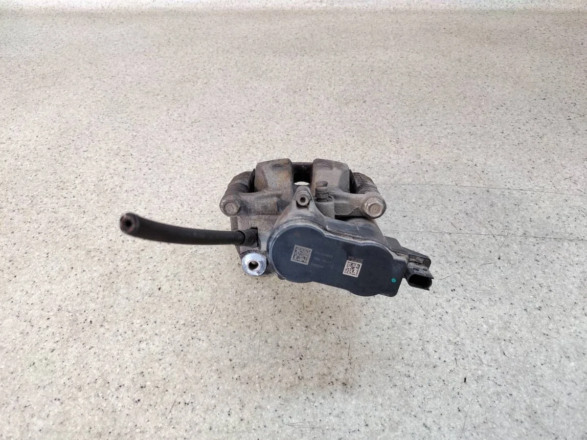 Remklauw Volvo XC40 II Links Achter image 3