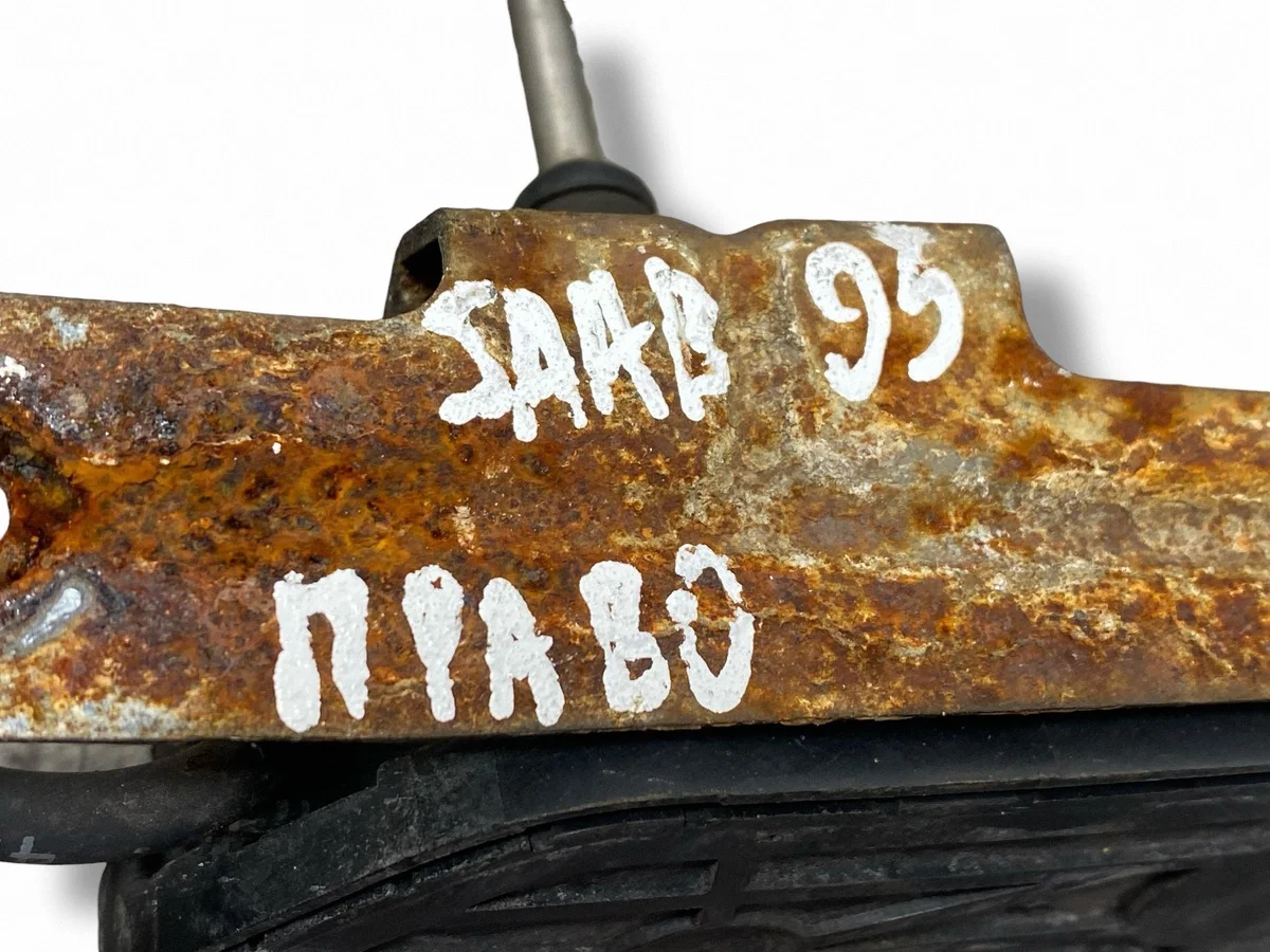 SAAB 9-3 VER1 2000 Motor Limpa Farol image 7