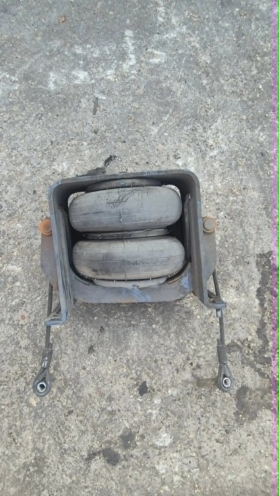 Scania NG Pusher Lift Axle Pad 1863244