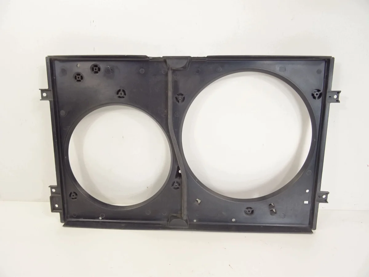 Boîtier ventilateur radiateur VW Golf IV image 6