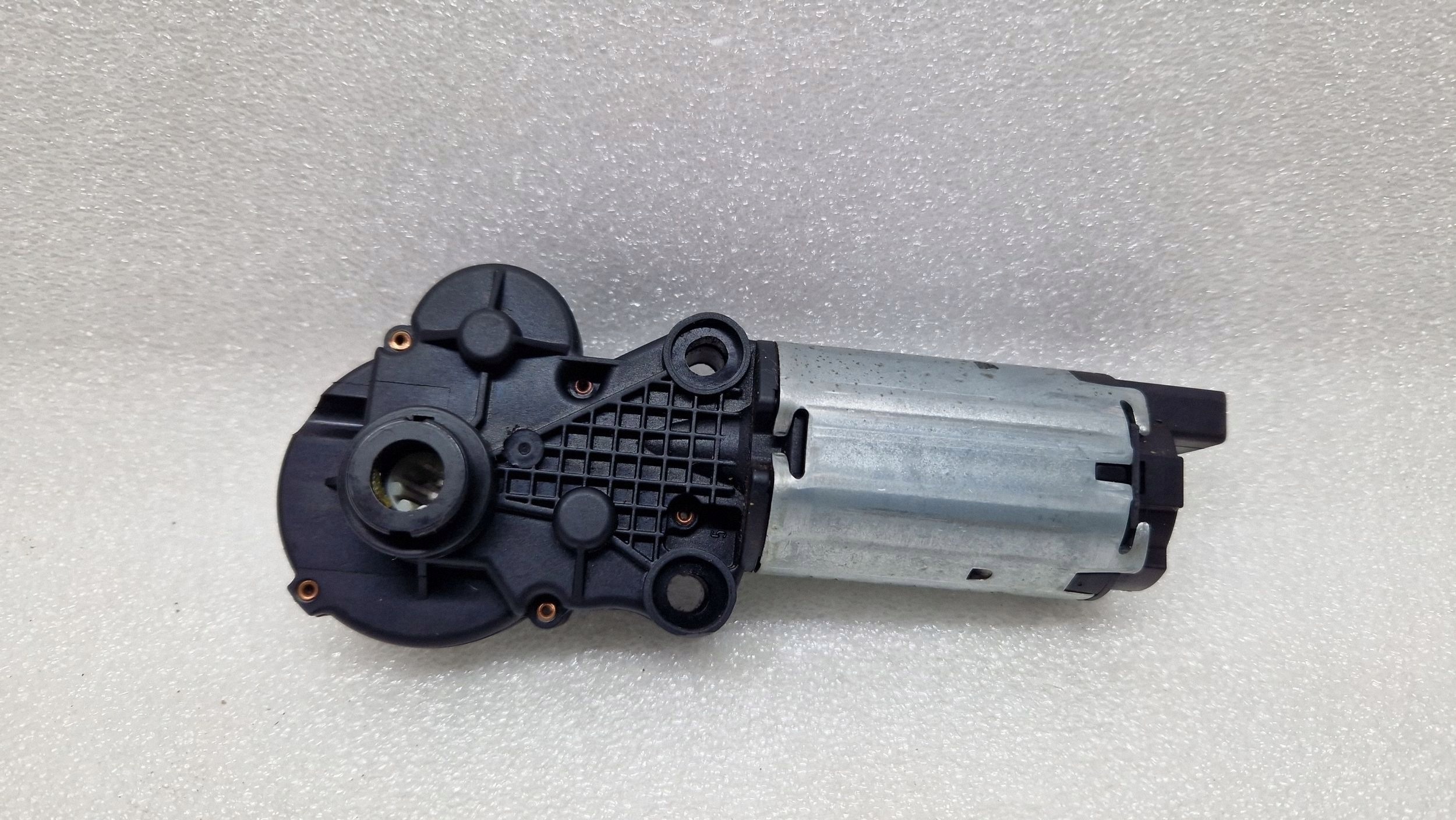 Istuimen moottori Saab 9-3 Ver2 404747