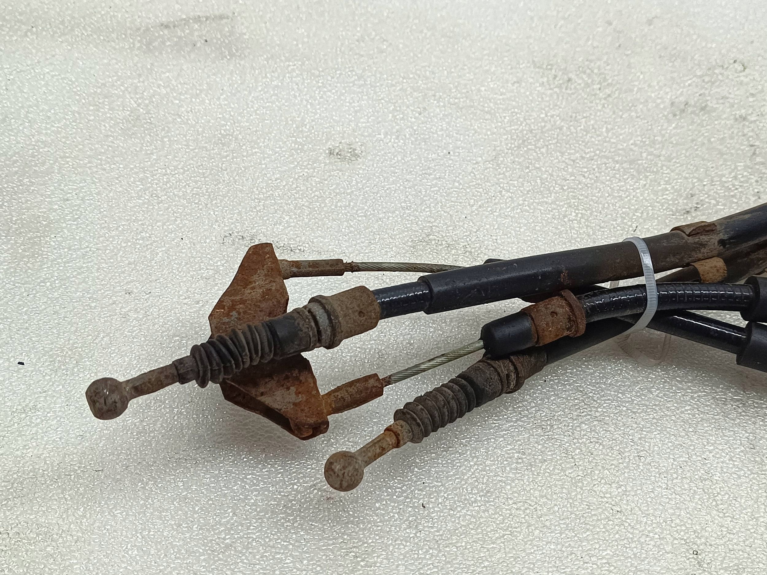 Câble de frein à main Opel Astra H ISA17423 image 3