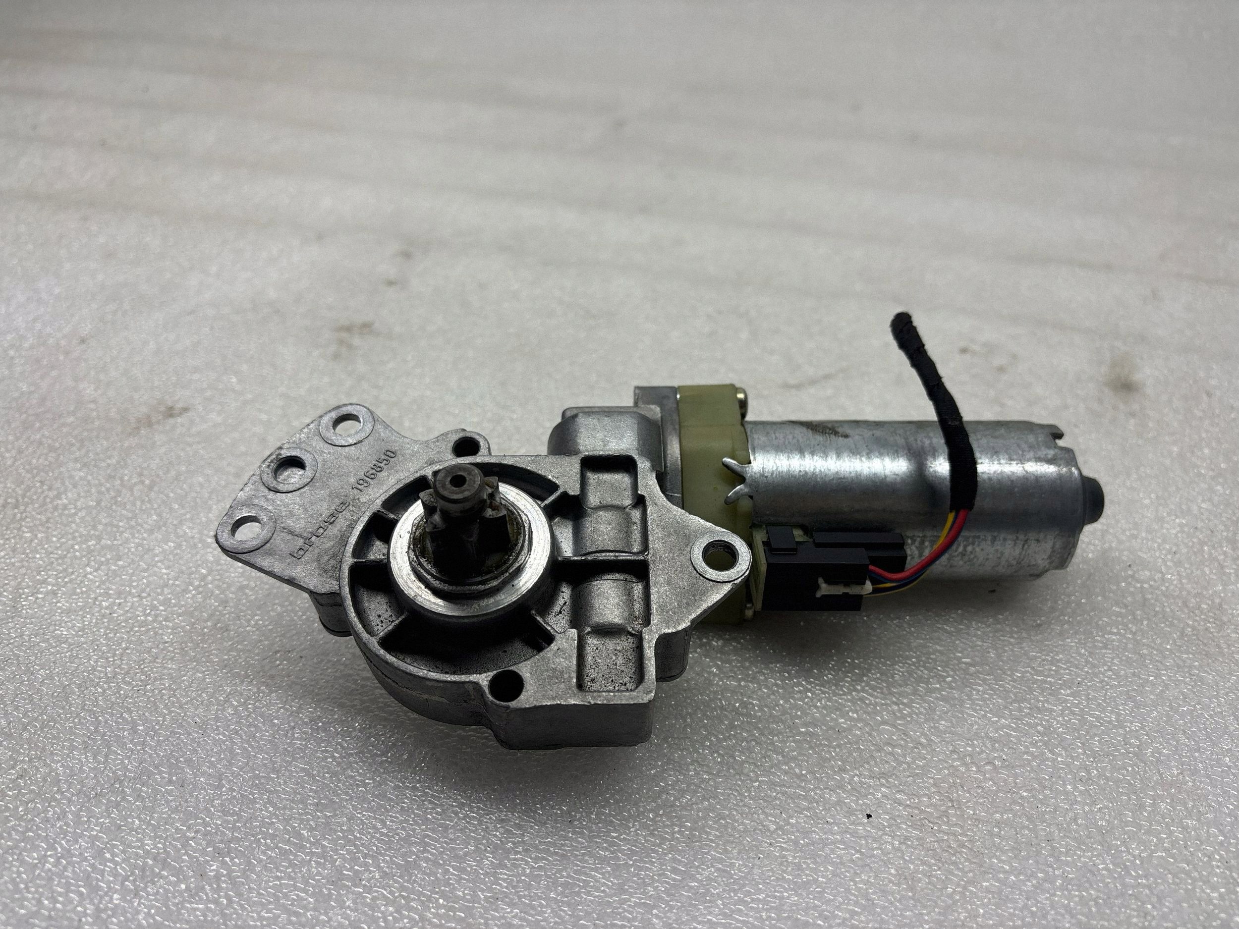 Istuimen säätömoottori Audi OE 3B0959761AJ