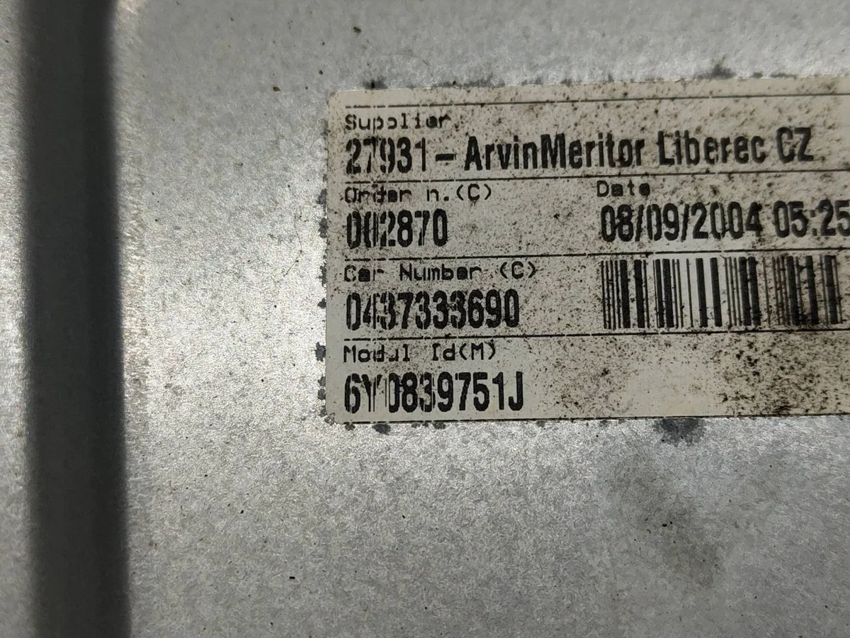 Elevalunas Trasero Skoda Fabia Mk1 6Y0839751 image 4