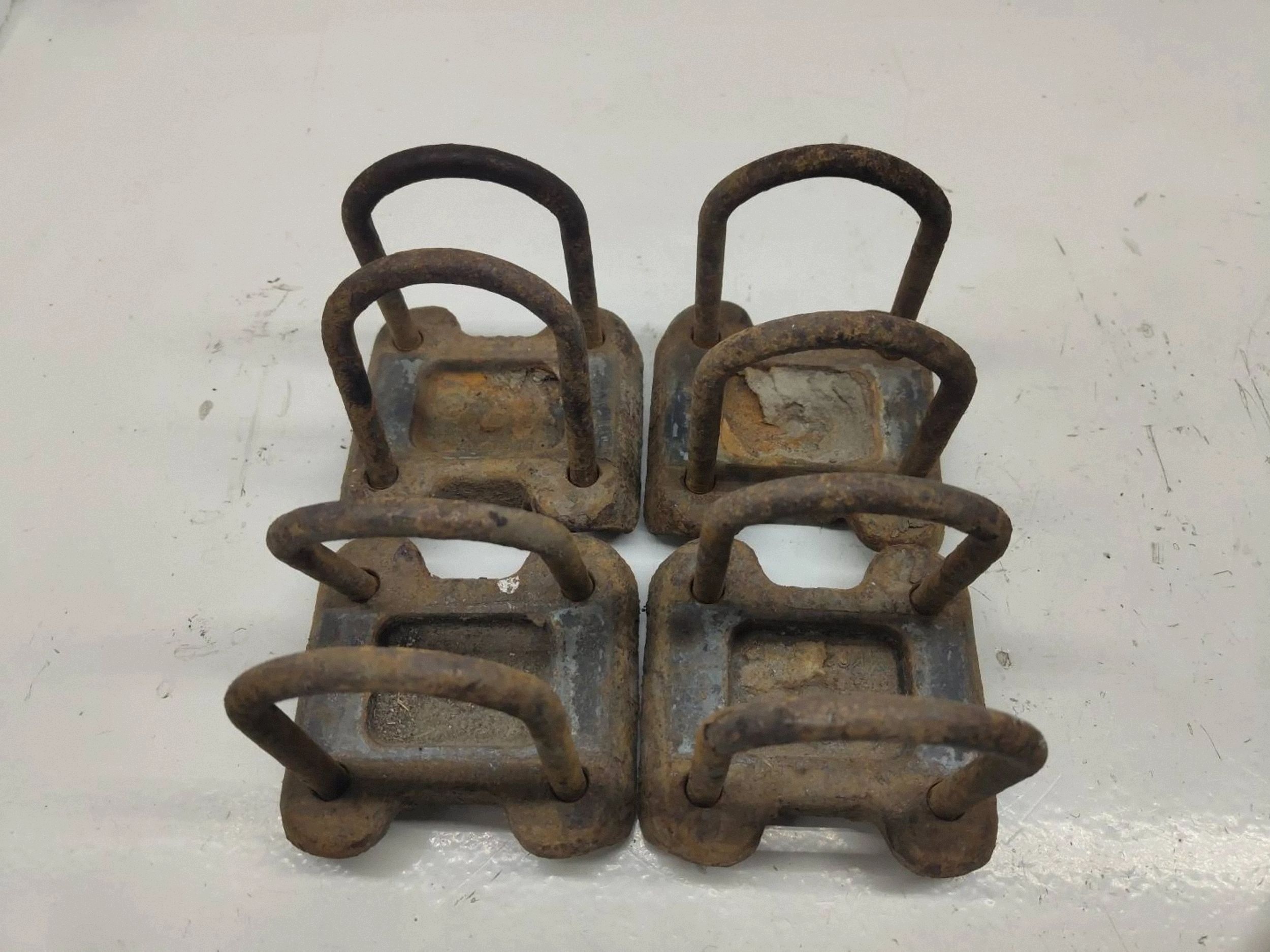 Rear Spring VW Caddy 2K0599175 image 2