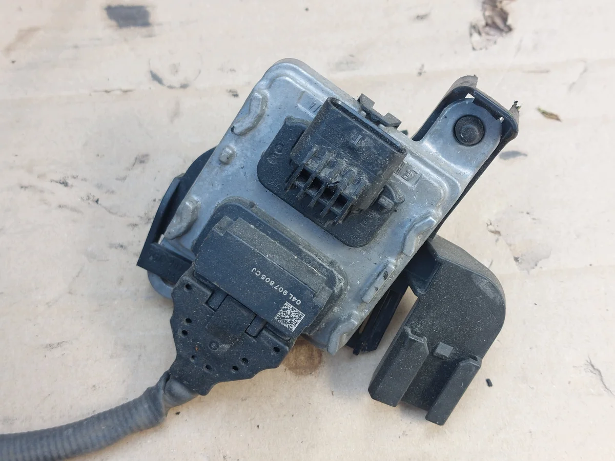NOX Sensor VW Passat B8 2.0 TDI 04L907805CJ image 3