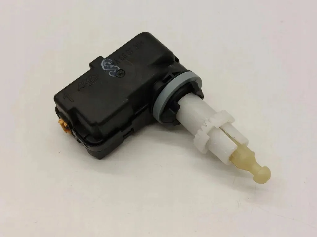 VW 5G0941295A Strålkastarjustering Motor Begagnad