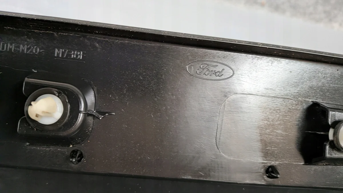 Ford CONNECT MK2 DT11-R10259-A - Usado image 6