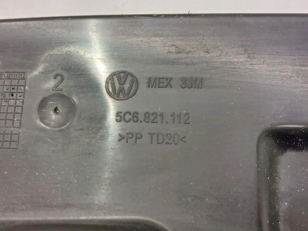 Finition d'aile VW Jetta MK6 5C6821112 image 8