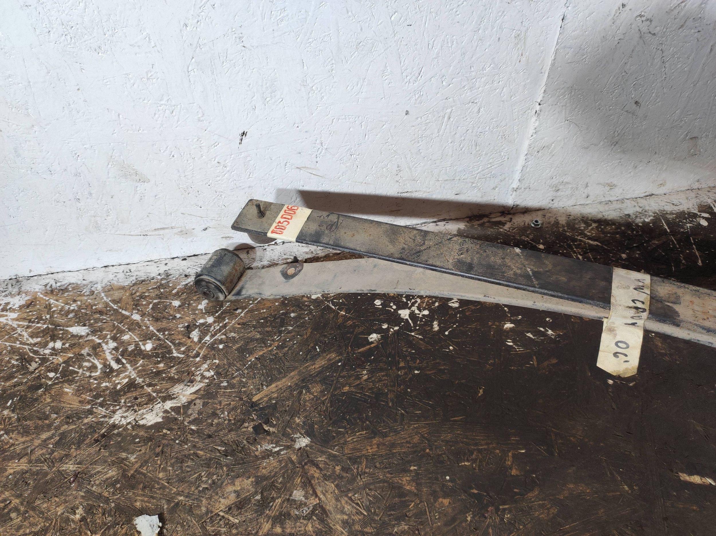 Rear Spring Right VW Caddy BEN27849 image 3