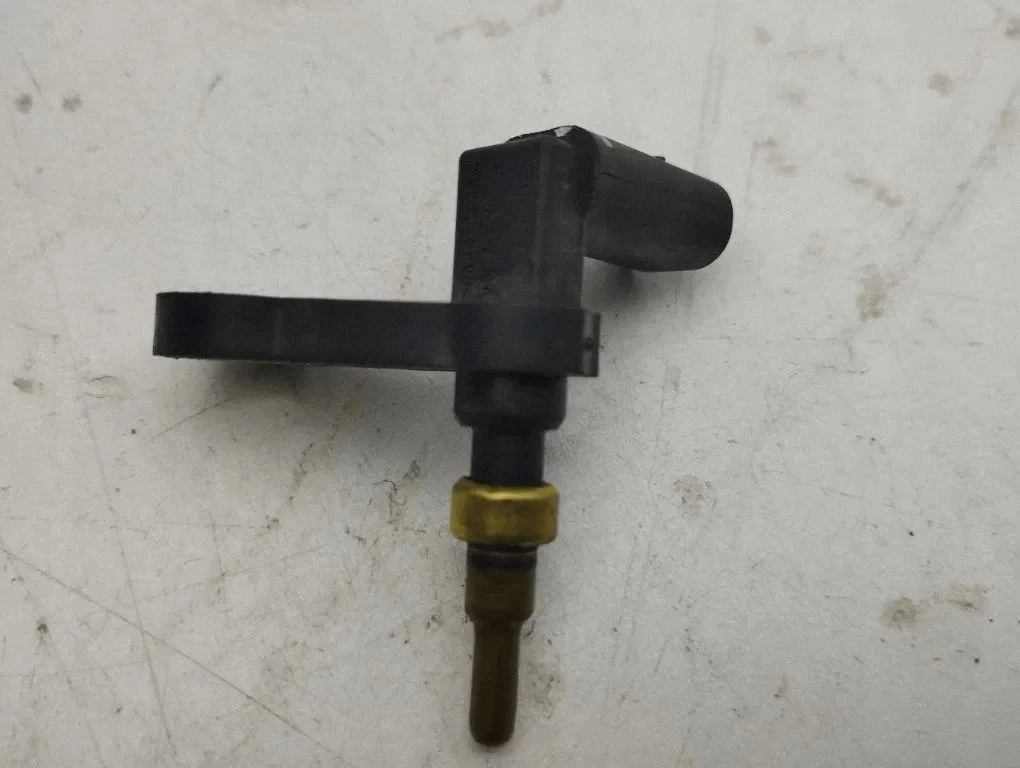 Sensor Temperatura Líquido SEAT ATECA 04E919501E image 6