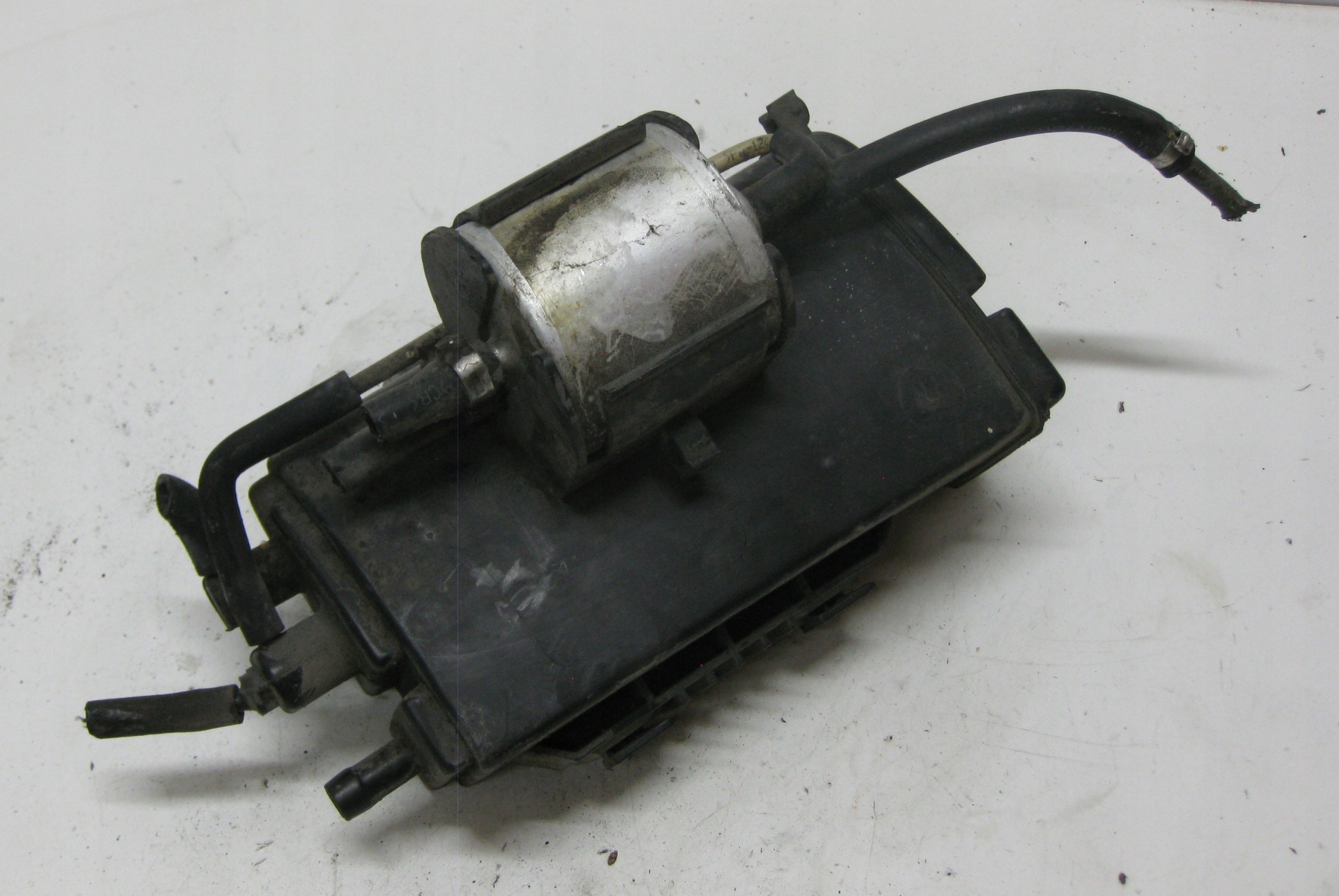 Mercedes A-Klasse W168 Actiefkoolfilter A1684700290 image 3
