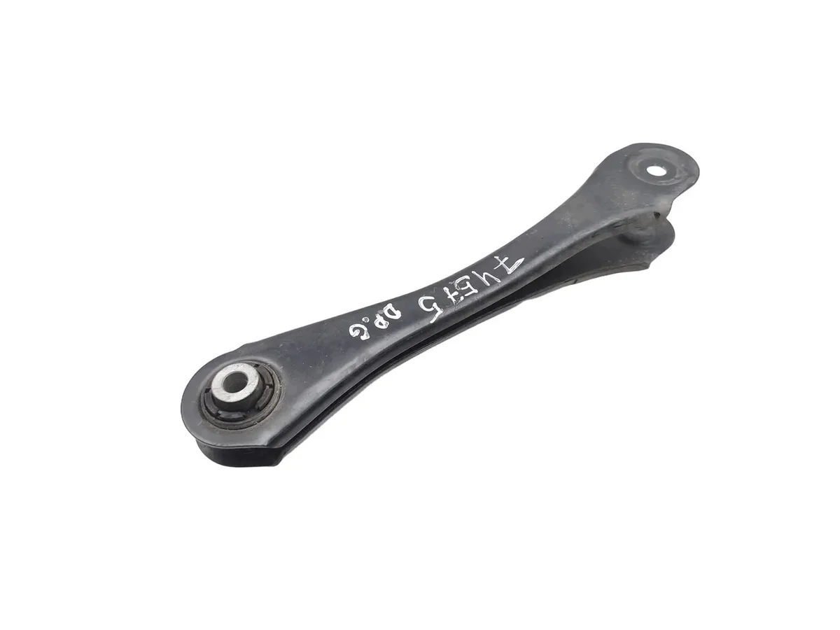 Kia EV3 Rear Control Arm Used image 4