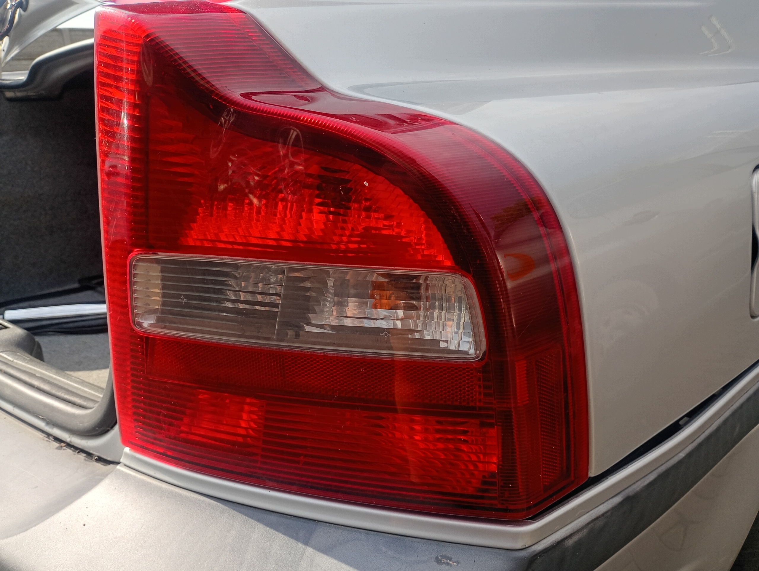 Lanterna Traseira Volvo S80 1 MM-1108-18 image 3