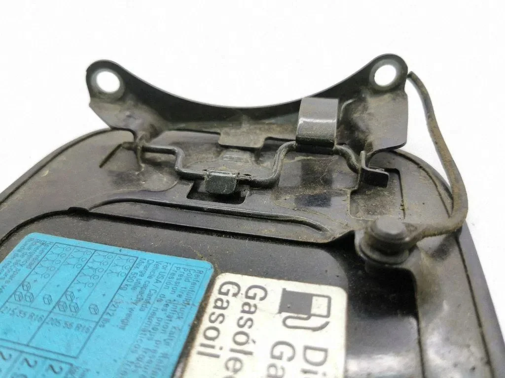 Bouchon réservoir carburant Audi A4 B5 1H0010092L image 6