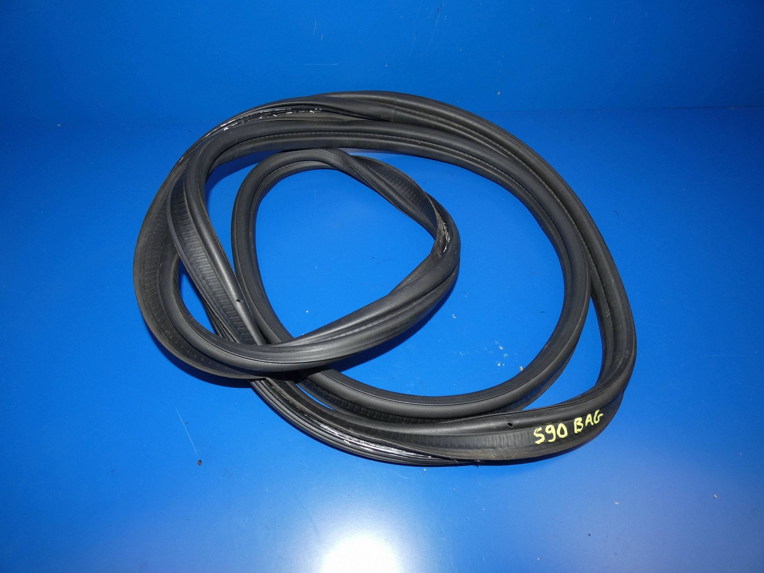 Dichtung Heckklappe Volvo S90 V90 MIJ45287
