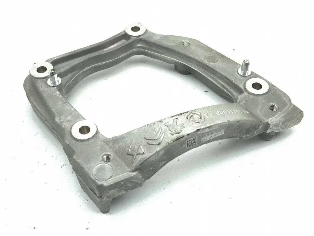 Support compresseur clim Citroen e-C4 III 9826641380