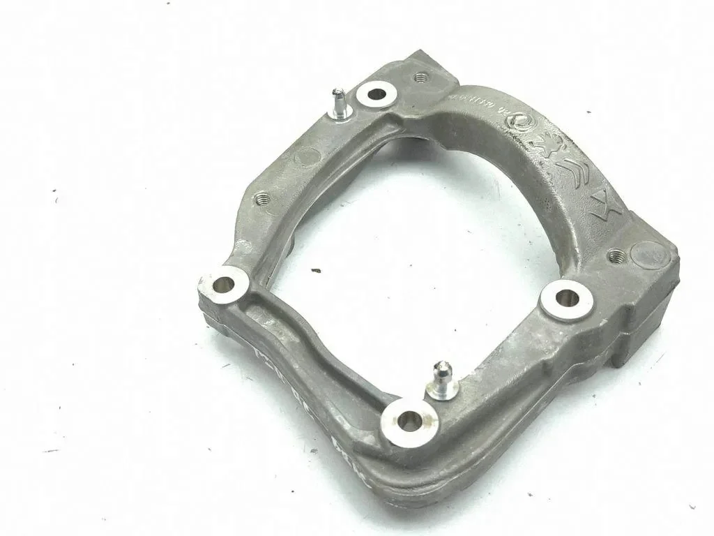 Support compresseur clim Citroen e-C4 III 9826641380 image 6