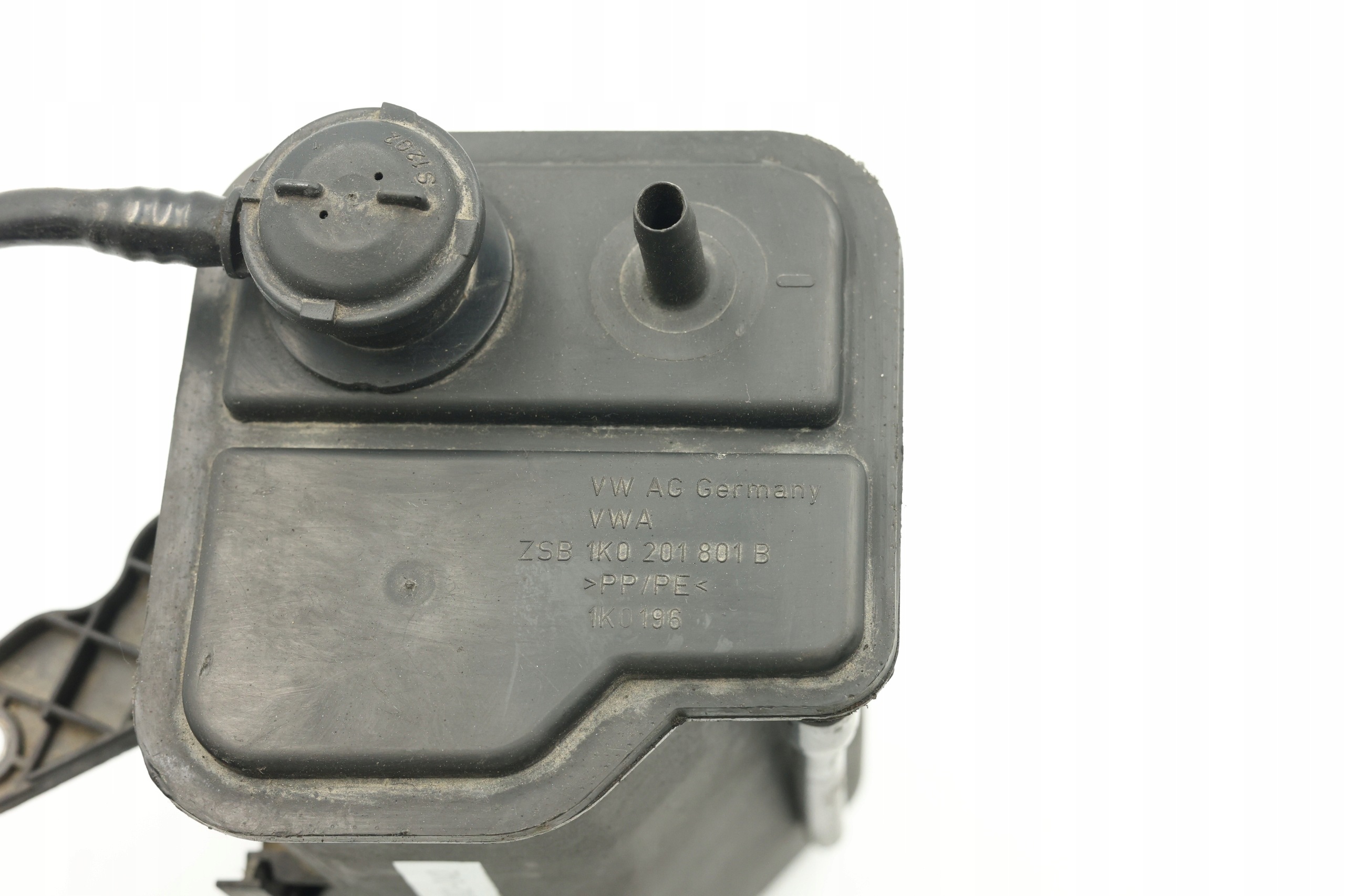 Actief koolstofreservoir IKO201801B VW Golf V 1.6 MPI image 6