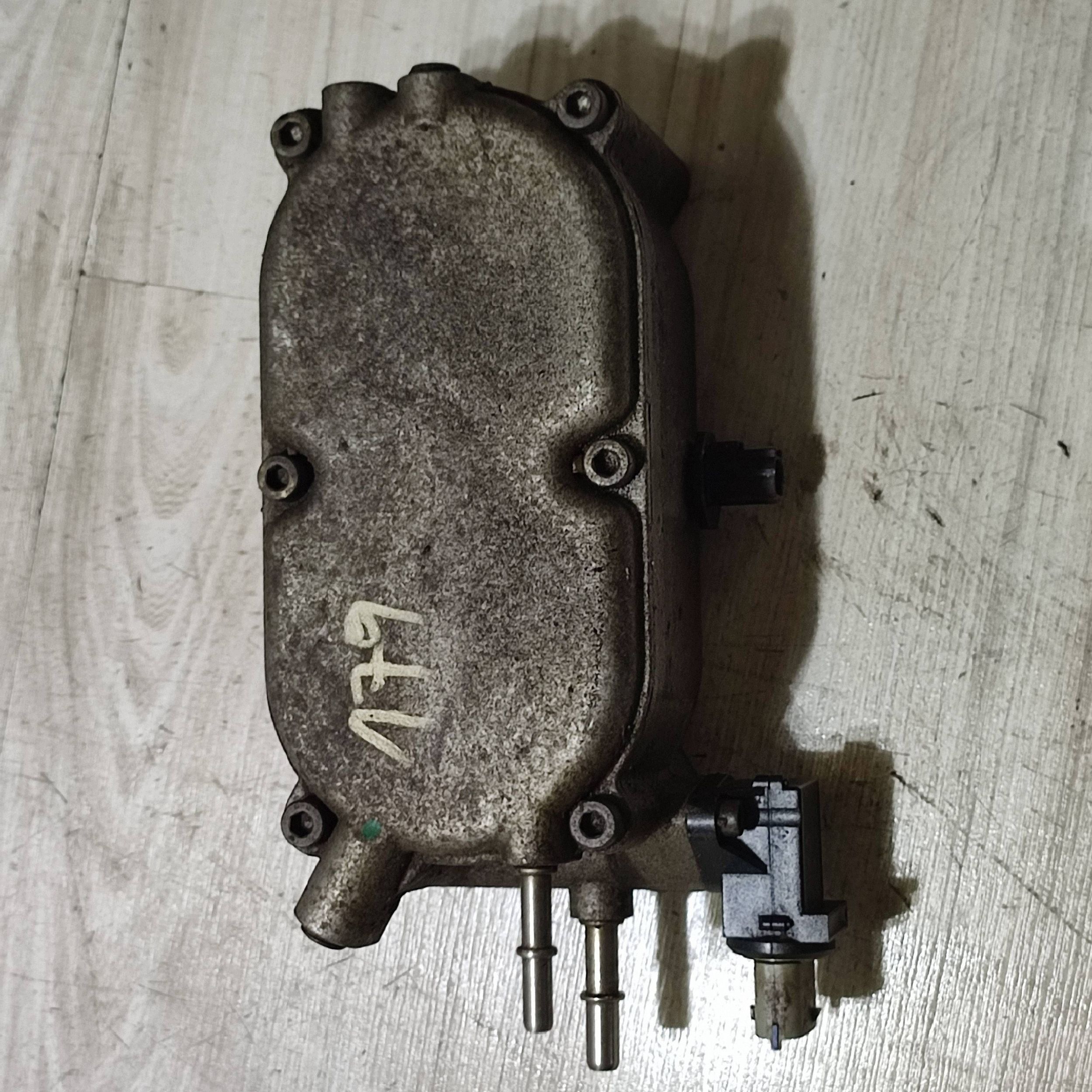 Filtre à carburant Jeep Grand Cherokee (utilisé) image 2
