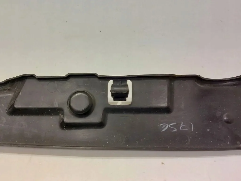 Acabamento para VW Jetta III 1.4L 2013 image 3