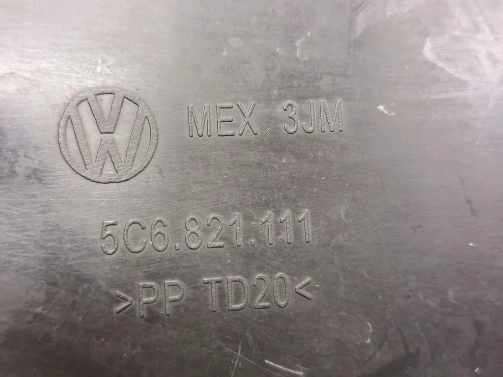 Acabamento para VW Jetta III 1.4L 2013 image 8