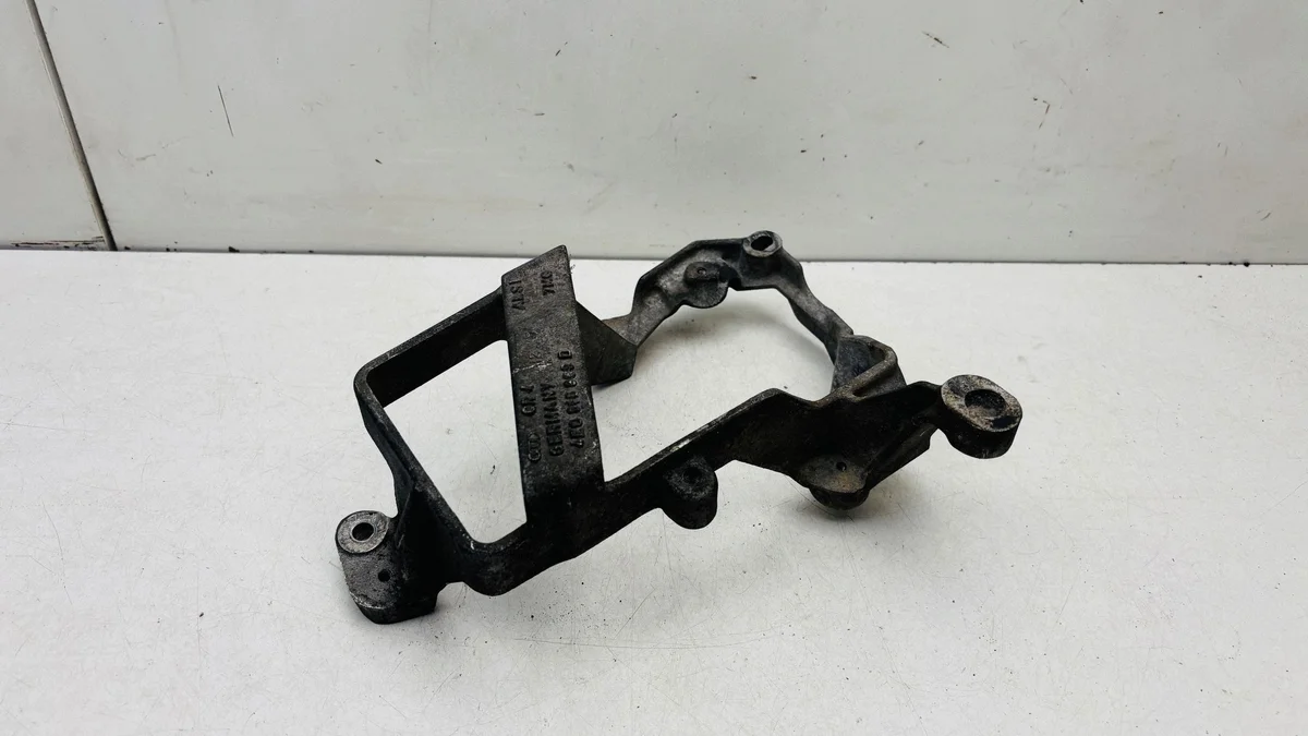 Audi A8 S8 D3 4E Support climatisation 4E0616869D image 2