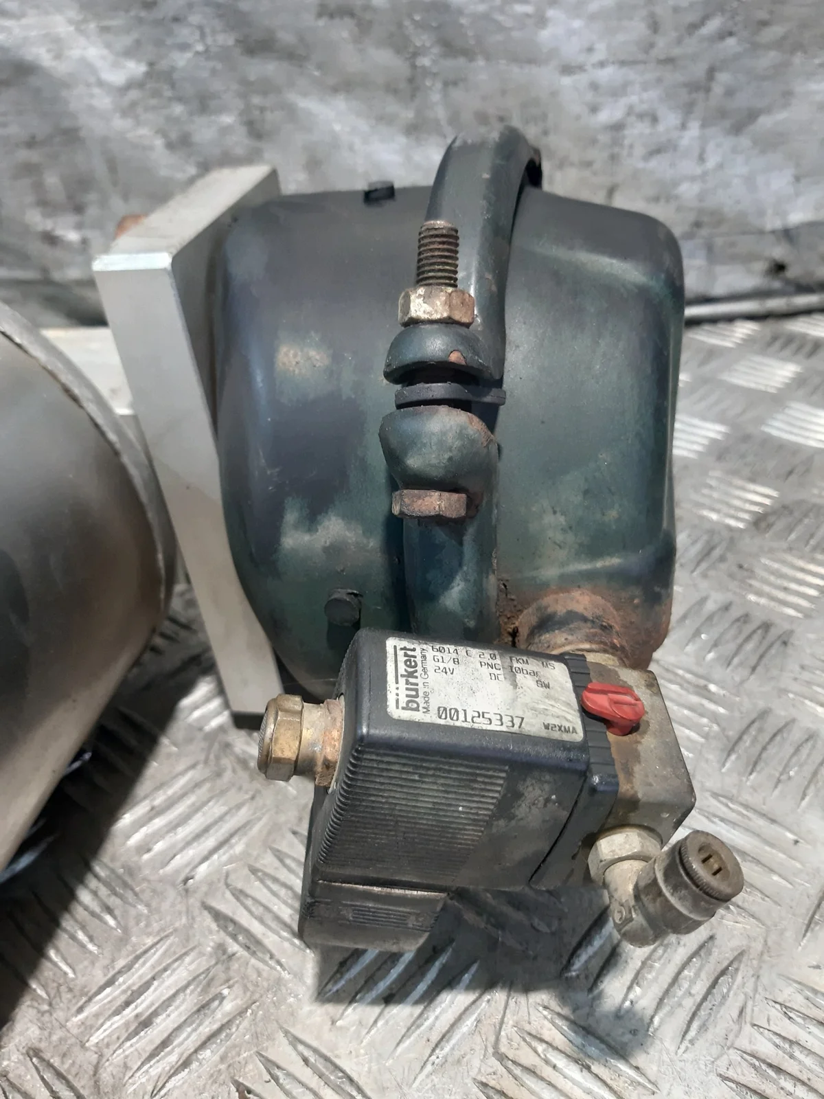 Zentralschmiersystem SKF 40PGAS-2-24V gebraucht image 6