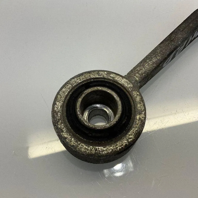 Mercedes A 2113203889 Stabilizer Link Used
