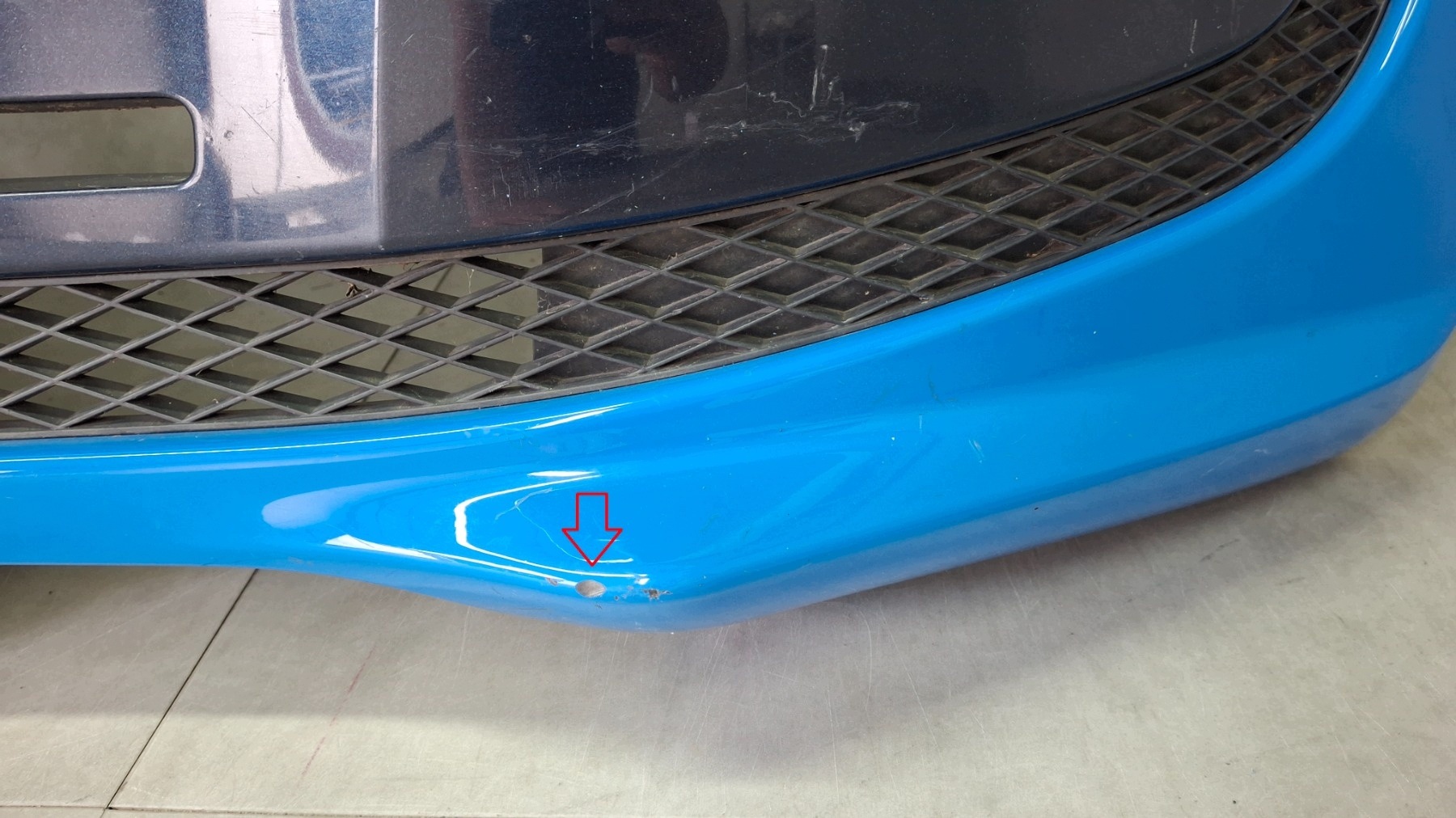 VW UP 1S0 Front Bumper 1S0807221B image 6
