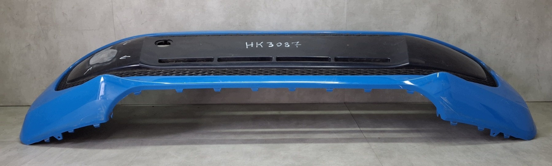 VW UP 1S0 Front Bumper 1S0807221B image 8