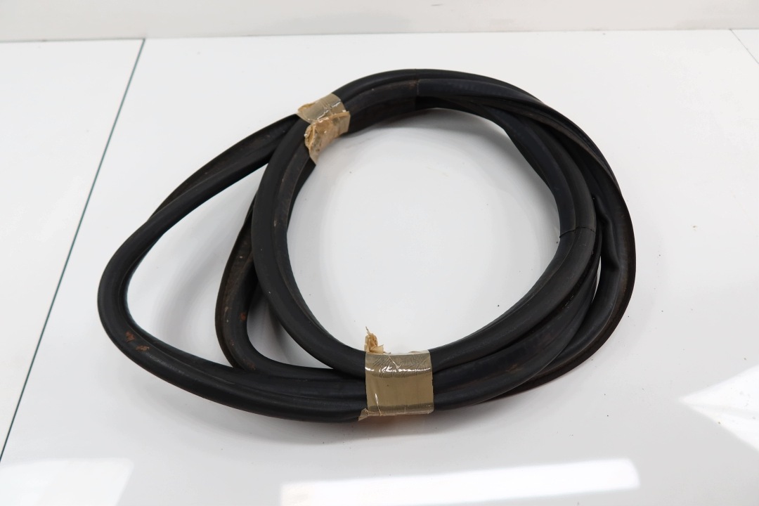 Dichtung Kofferraumklappe Mercedes W219 CLS image 2