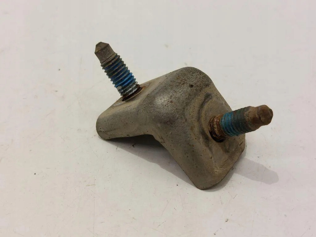 VW Jetta VI 2013 Halterung Auspuffhalterung 5C0461G