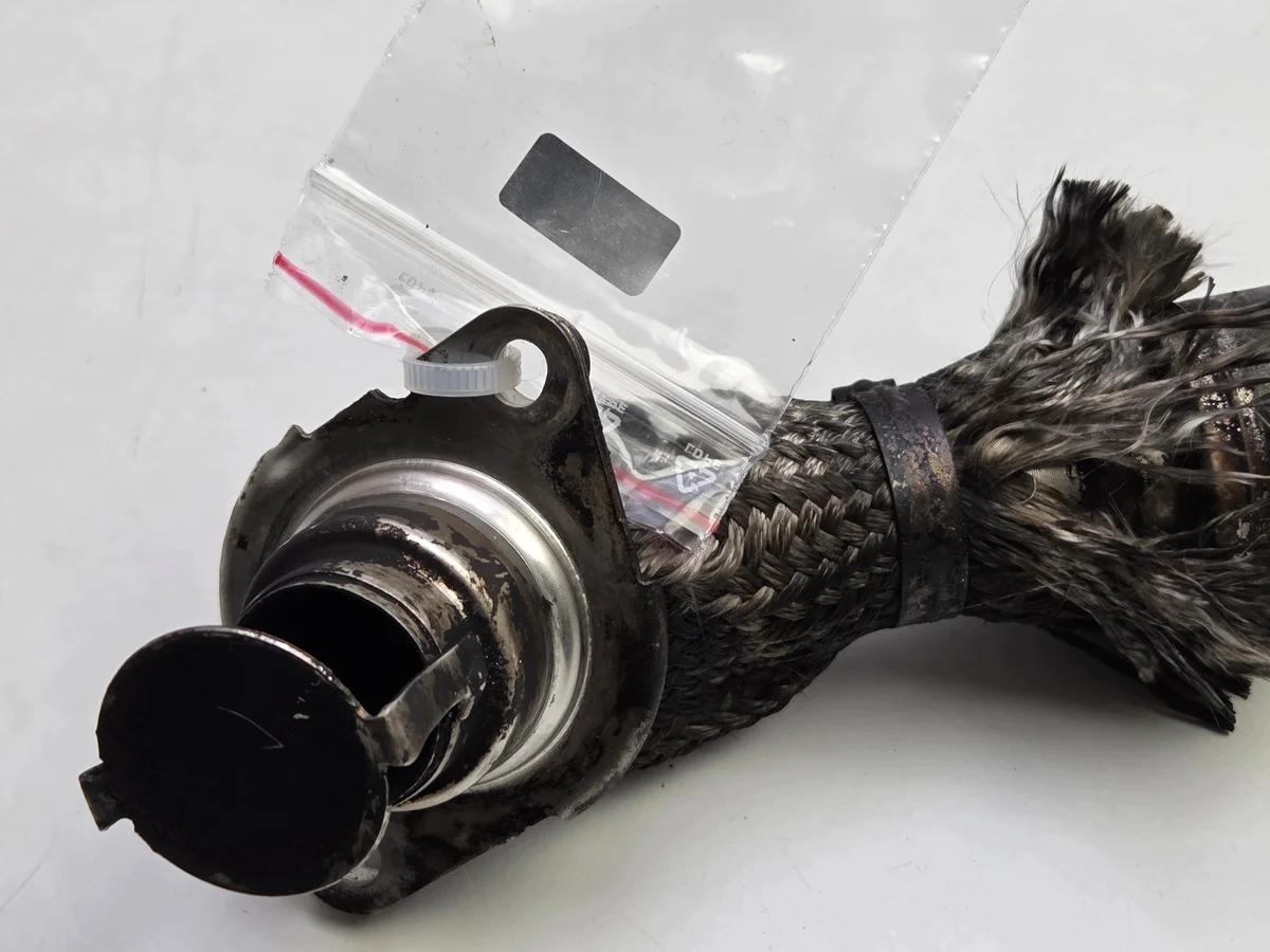 Volvo XC90 II EGR-putki 2.0D MHEV 32242453 image 9