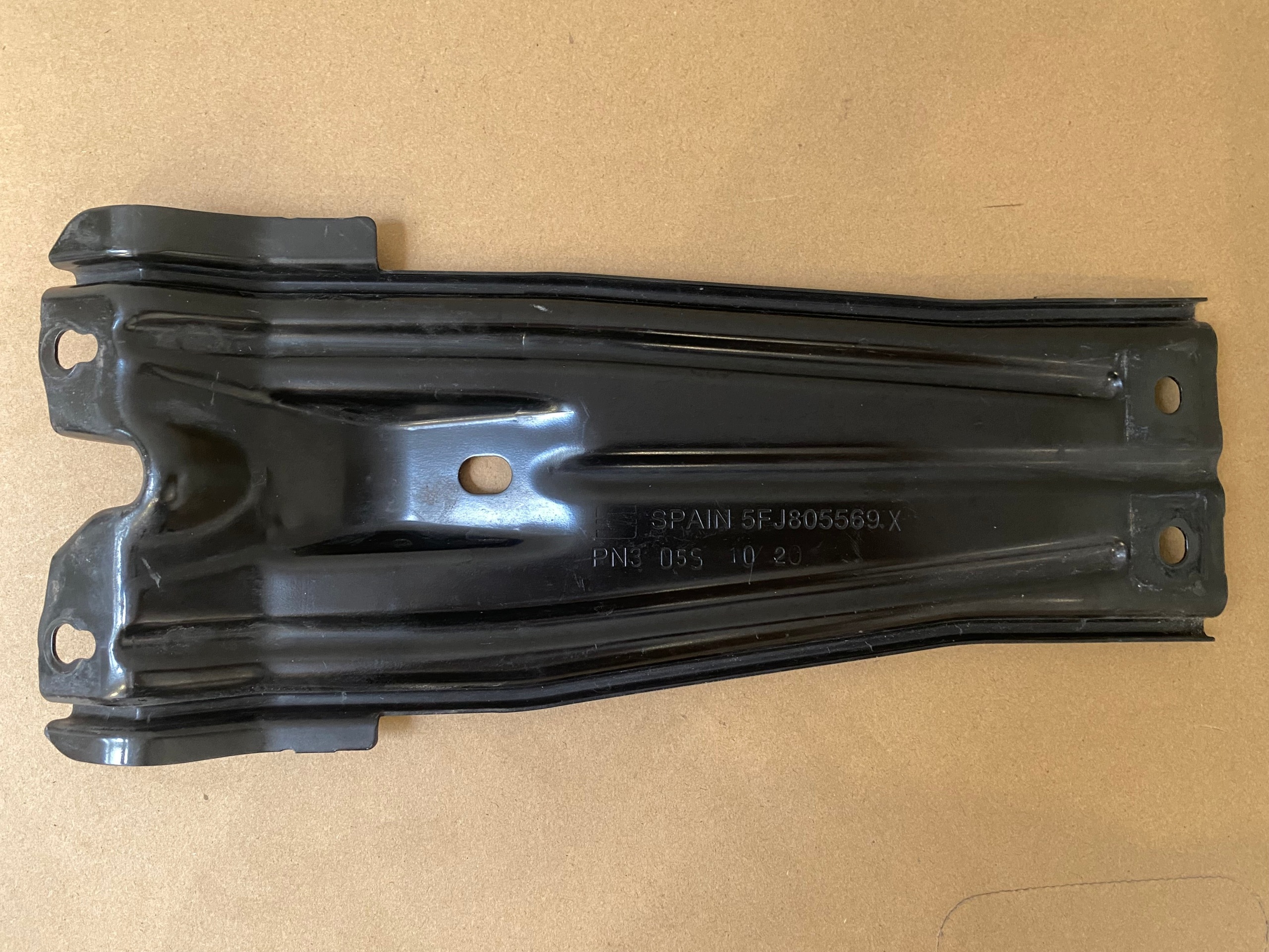Seat Tarraco 18-24 Front Belt Bracket 5FJ805569X