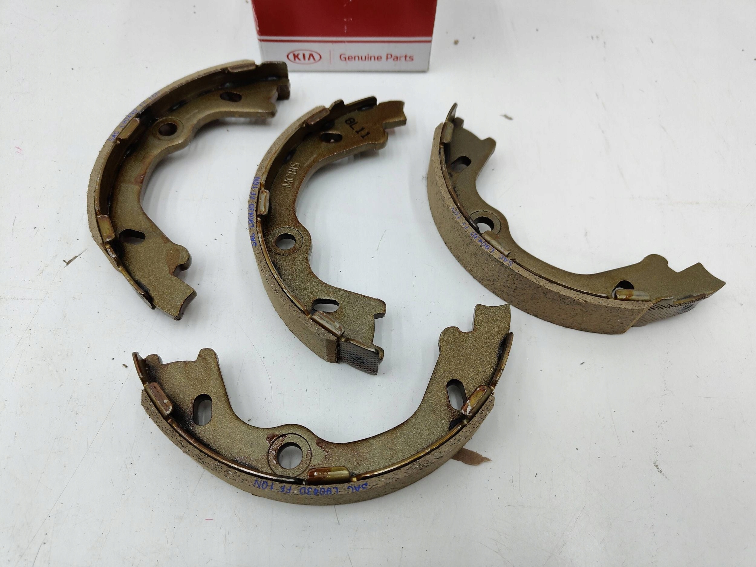 Zapatas Freno Mano Kia Ceed 583052SA00 Usado