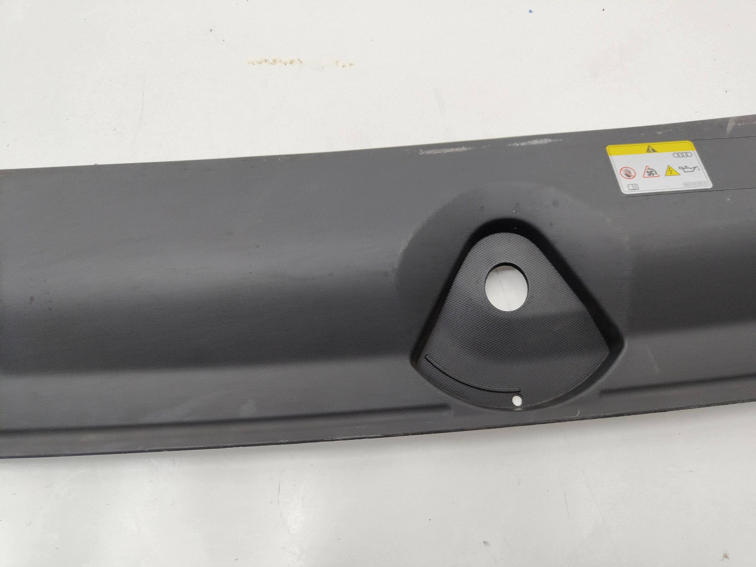 Audi A4 B9 Abdeckung 8W0807081F Gebraucht image 3