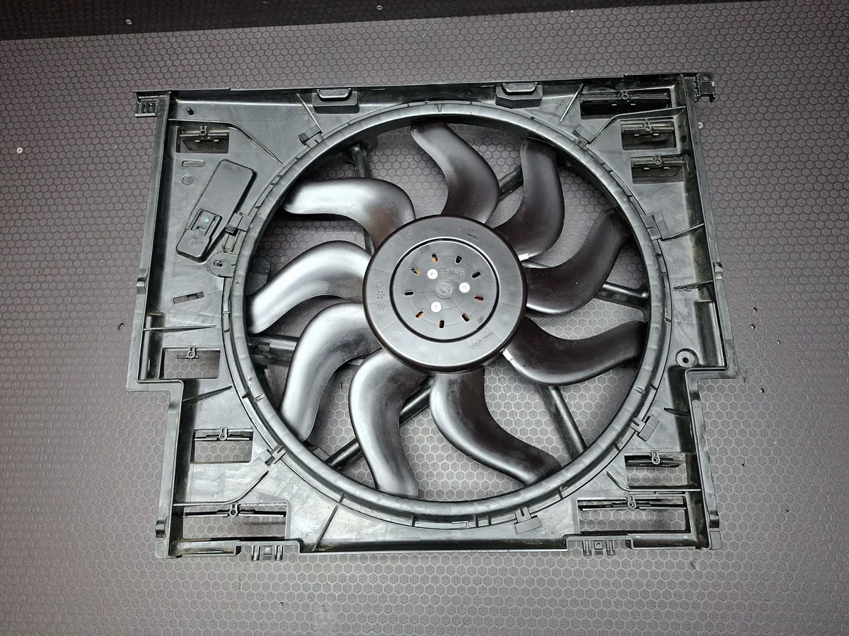 Ventilateur clim BMW 4 G22 G23 G24 G26 8591441