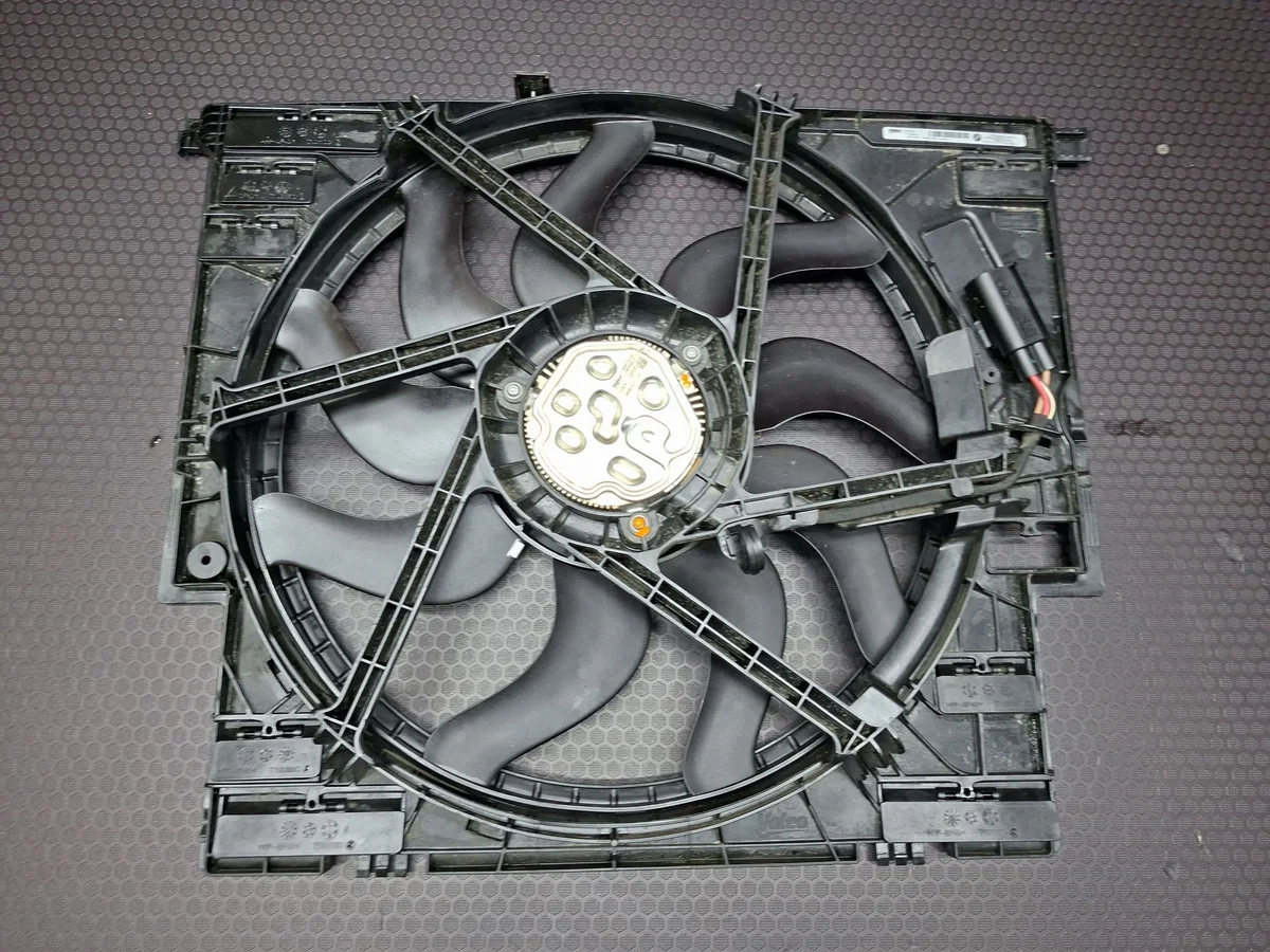 Ventilador AC BMW 4 G22 G23 G24 G26 8591441 image 10