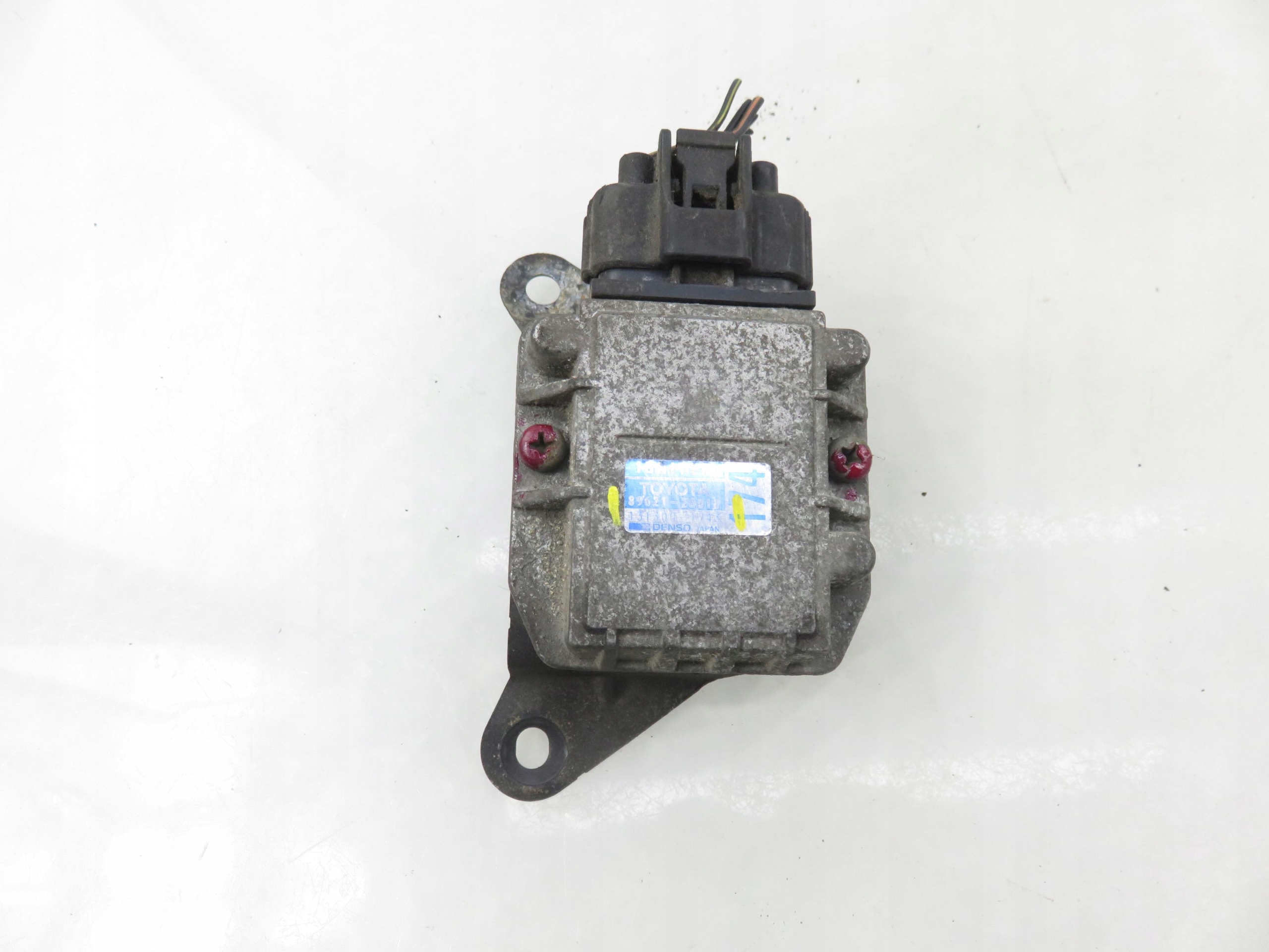 Zündmodul Toyota RAV4 I 2.0 4WD 3S-FE 89621-26010 image 2