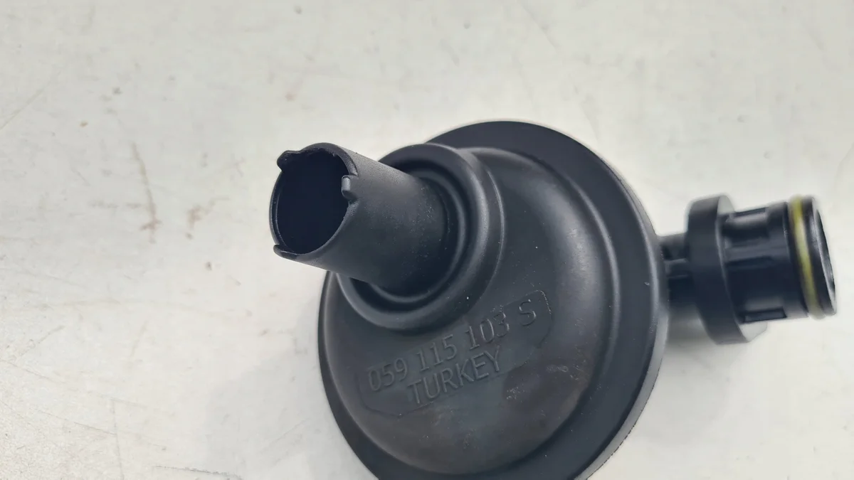SMOK POMPE HUILE AUDI 3.0 TDI 059115103S image 3
