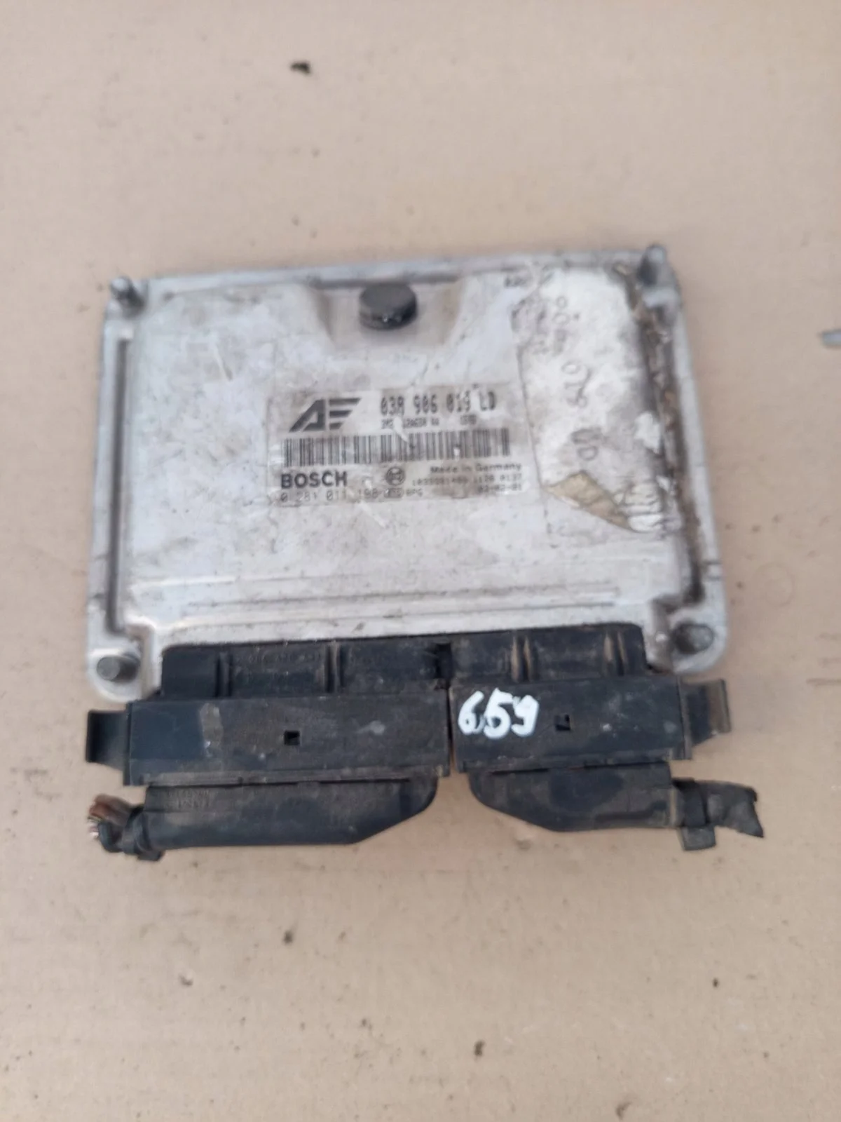 Calculateur moteur VW Sharan 1.9 TDI
