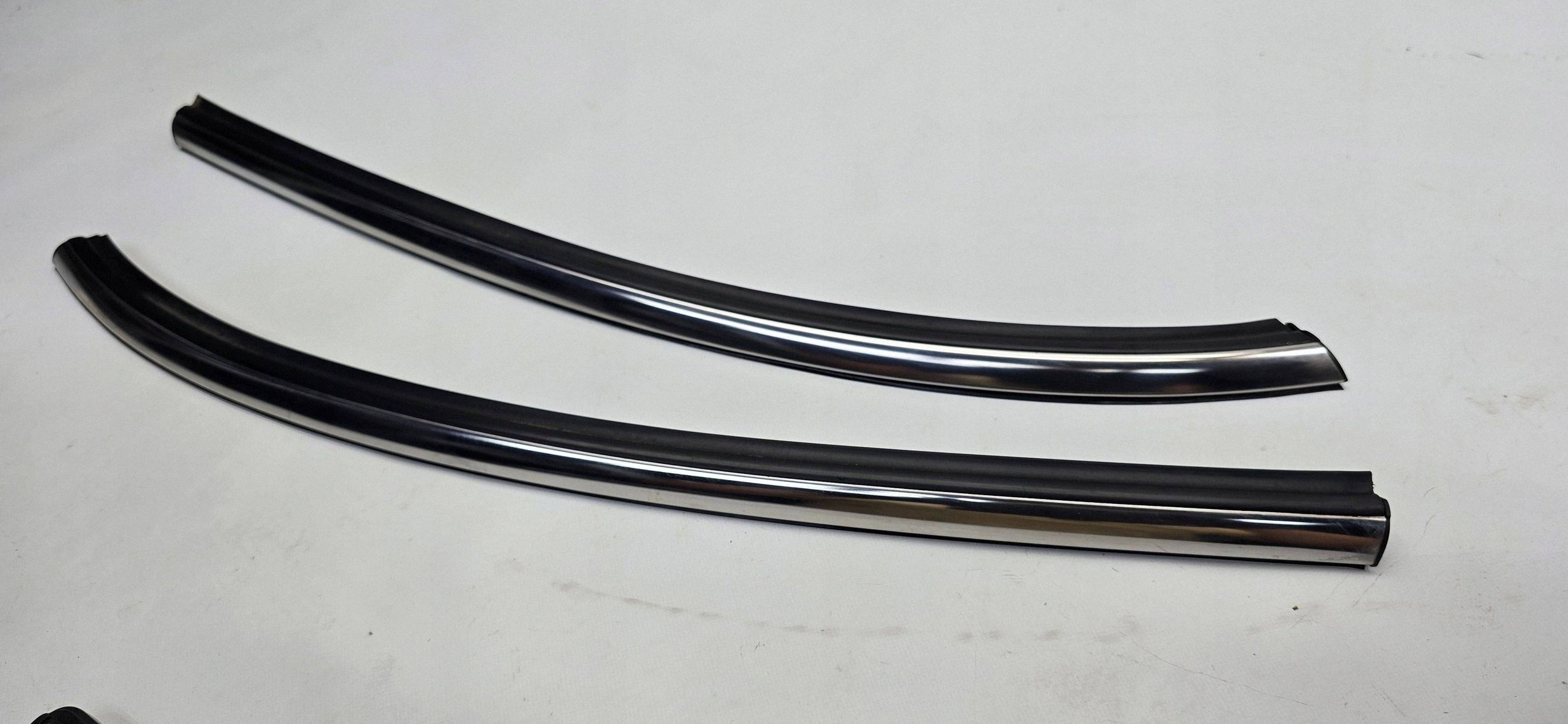 Listón de luneta trasera Mini F55 F56 OEM 128662-10f image 3