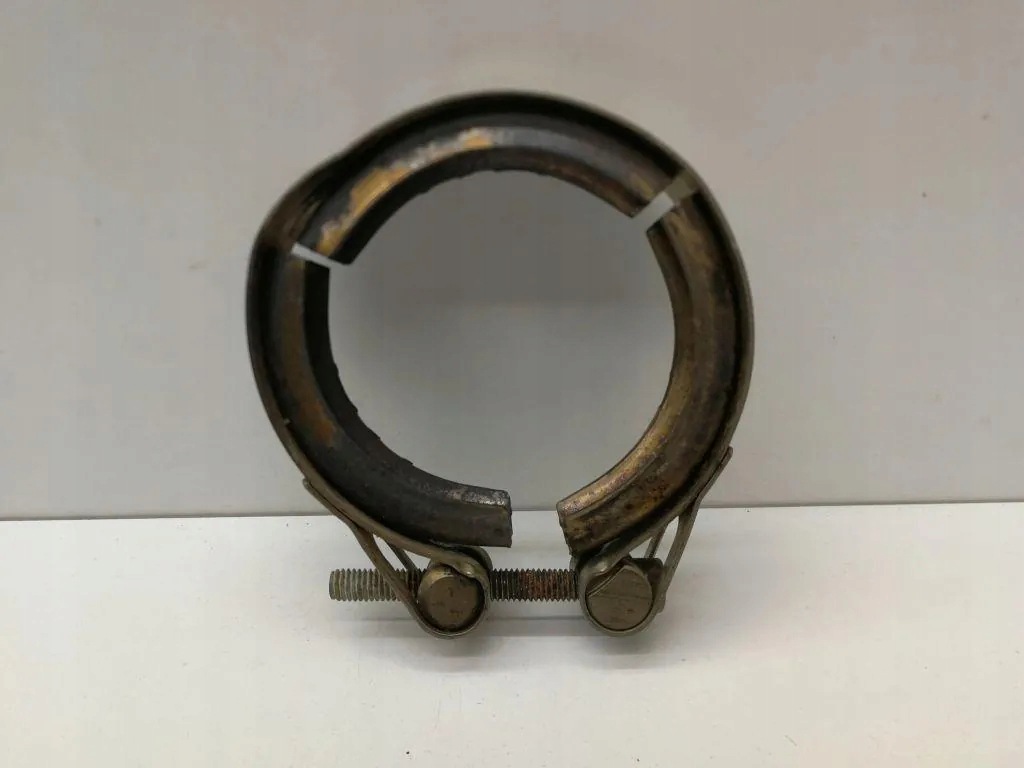 Collier d'échappement VW Golf VII 2.0L image 3