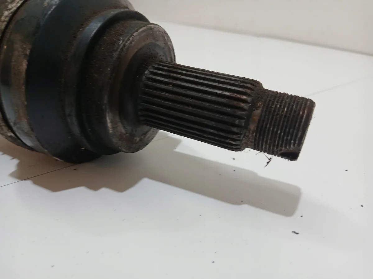 BMW OE 7581022 Halfas Achteras Gebruikt image 3